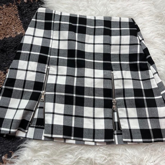 Zara plaid zipper skirt - Picture 2 of 5